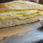 Foto de Bocadillo de tortilla francesa